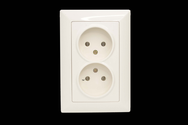 4-204-02 Intro Розетка двойная без заземлением 2x2P Solo, 16А-250В, IP20, ОУ, сл. кость