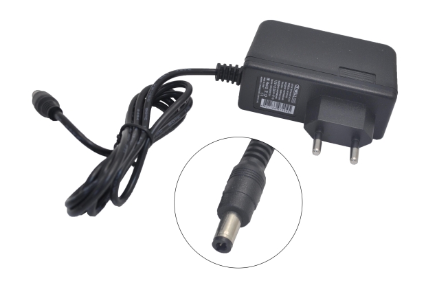 Блок питания 220V/12V  2.0A Manwell W120V020 (5.5x2.5) импульсный (адаптер)