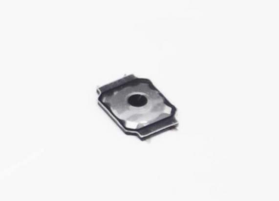 Кнопка 4-pin  5.5x4.0mm L=0.5 mm SMD  (№86)