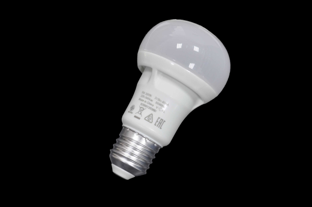 661192 Лампа светодиодная Philips A60-5W-E27-3000K
