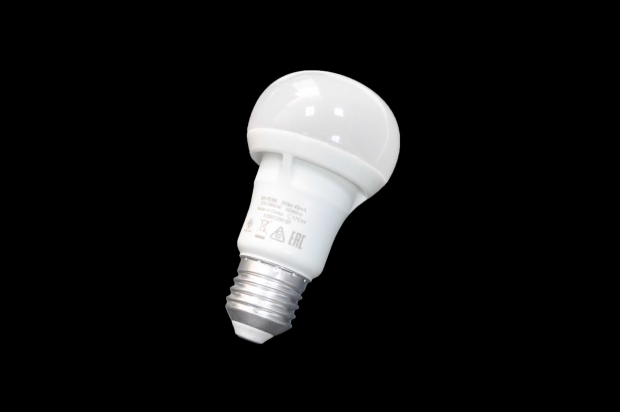 661215 Лампа светодиодная Philips A60-5W-E27-6500K