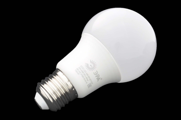 Лампа светодиодная Эра Eco LED smd A60-6W-827-E27