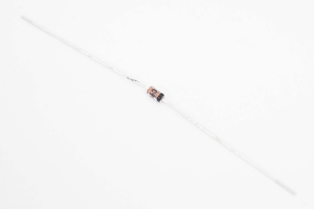 Стабилитрон   9.1V 0.5W (BZX79-C9V1) = 1N5239A