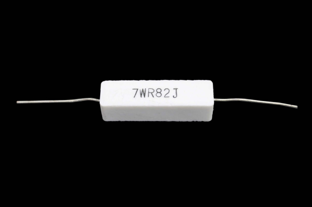 Резистор   7W     0.82 OM