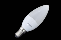 762386 Лампа светодиодная Philips CorePro candle ND 5.5 B35-40W-E14-827