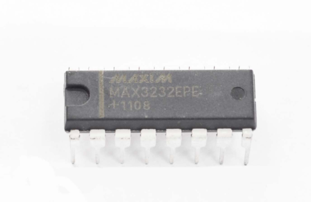 MAX3232EPE DIP Микросхема