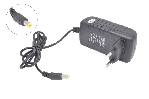 Блок питания 220V/ 5V  3.0A JDT0530-15W (5.5x2.5) импульсный (адаптер)