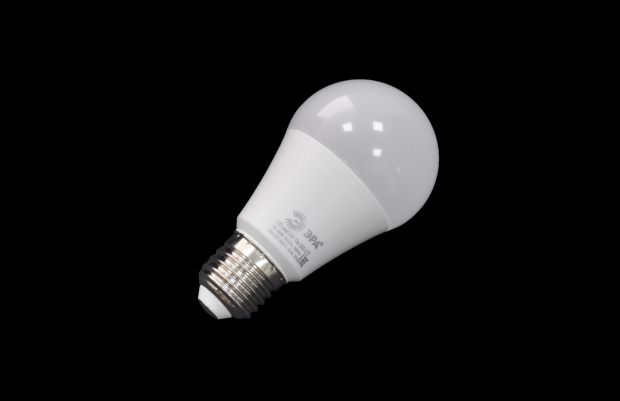 Лампа светодиодная Эра LED smd A60-10W-840-E27