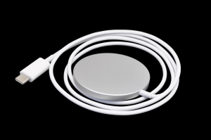 24946 Беспроводное магнитное зарядное устройство для всех смартфонов и для Apple Iphone 12/13/14/15/16/17   белое