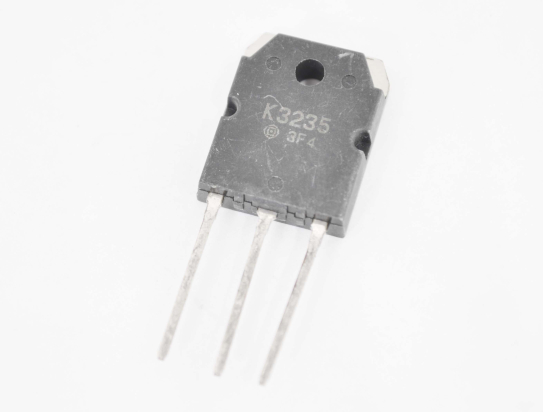 2SK3235 (500V 15A 150W N-Channel MOSFET) TO3P Транзистор