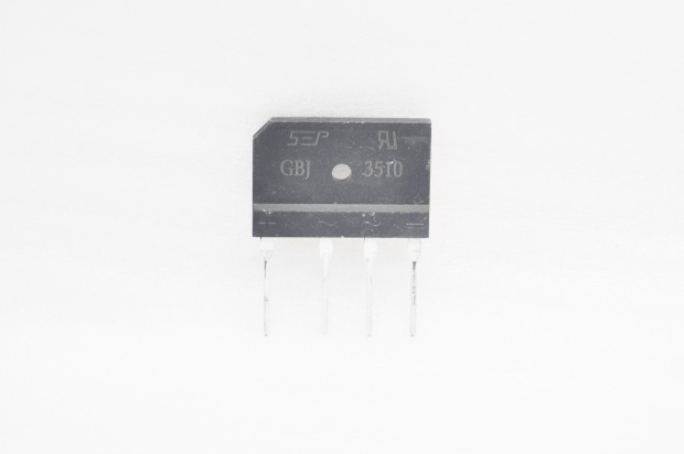 GBJ3510 (1000V, 35A) SIL Диодный мост