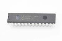 PIC16C73B-20/SP Микросхема